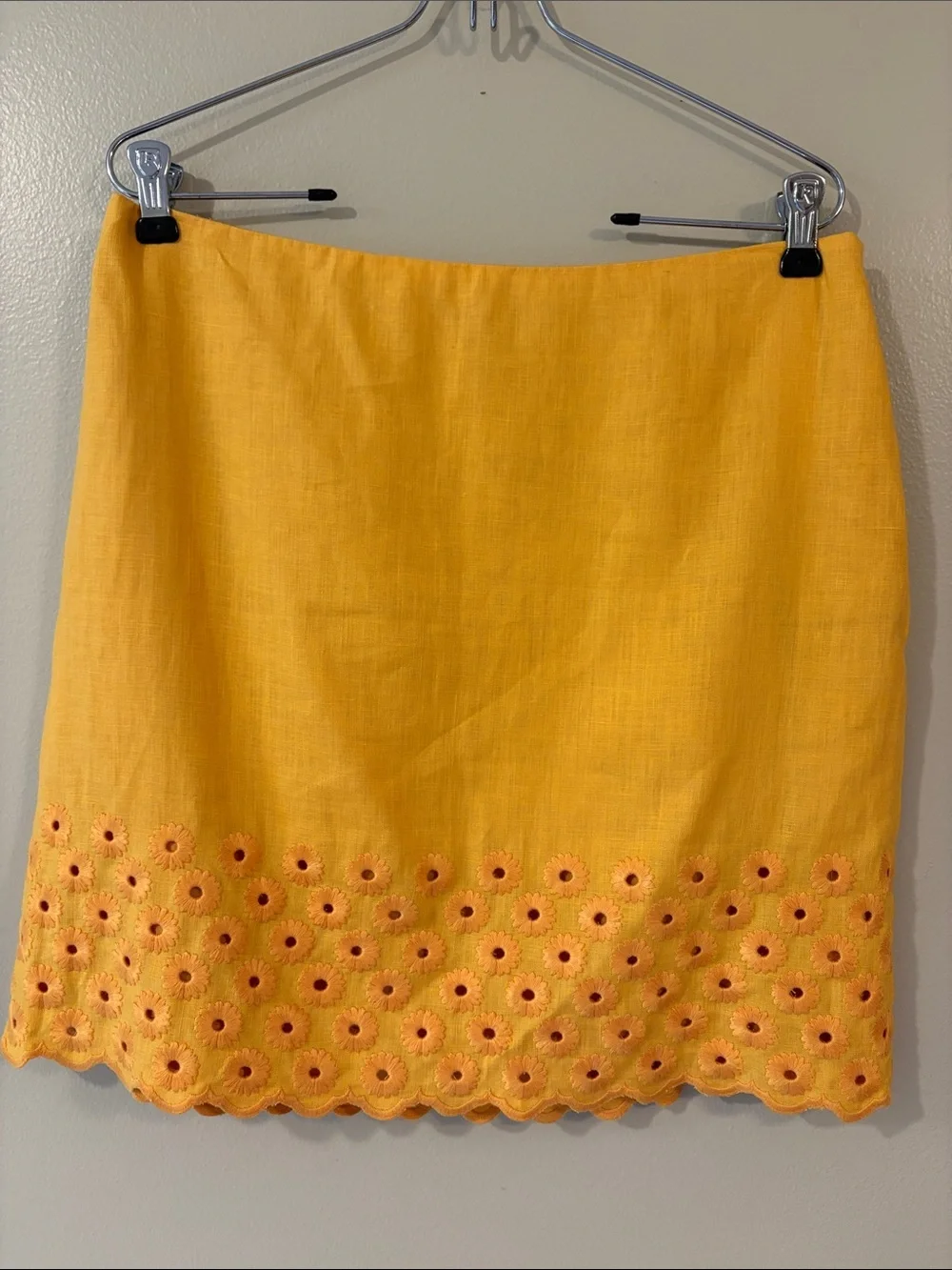 Michael Kors Yellow Linen Skirt Size 8 Floral Eyelet Embroidered Scallop Hem